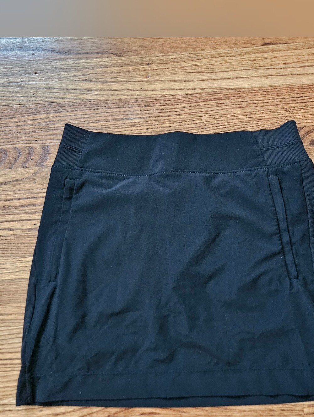 Athleta Womens Brooklyn Skort Skirt 6 Black Active Athletic Pockets Pull on Golf